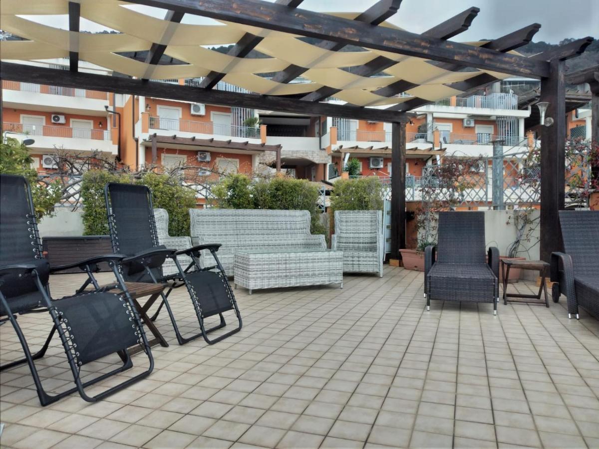 Casa Norvegese Apartamento Pizzo  Exterior foto