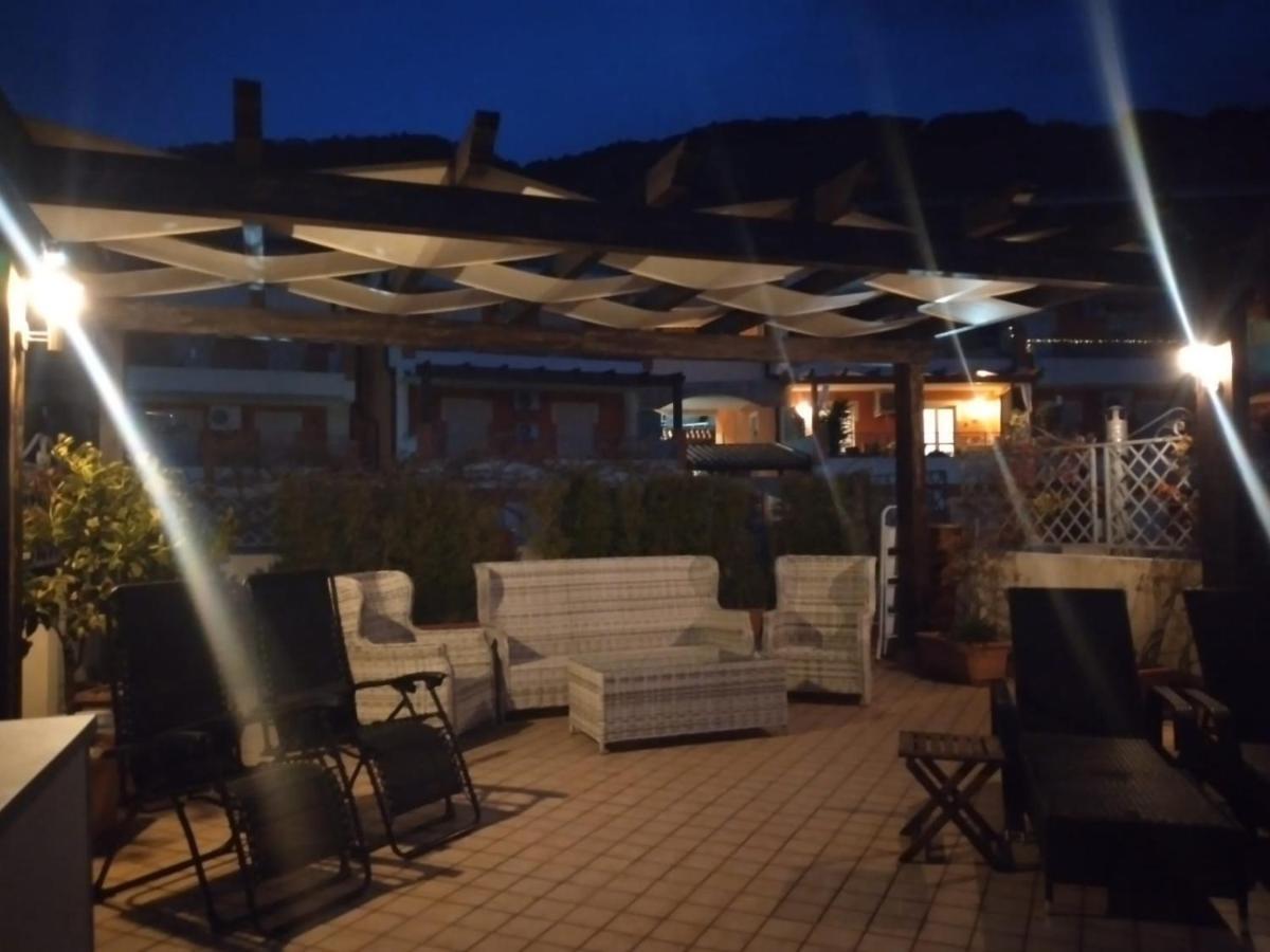 Casa Norvegese Apartamento Pizzo  Exterior foto